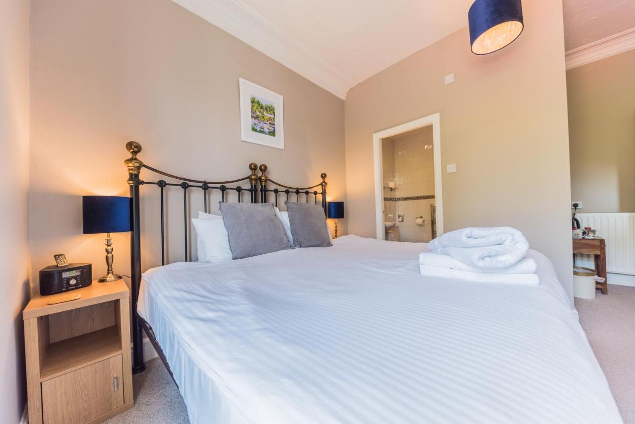 Holly-Wood Guest House ويندرمير المظهر الخارجي الصورة